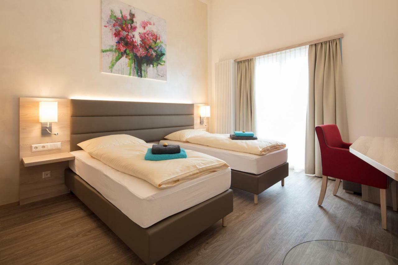 Hotel Gudrun Ридлинген Екстериор снимка