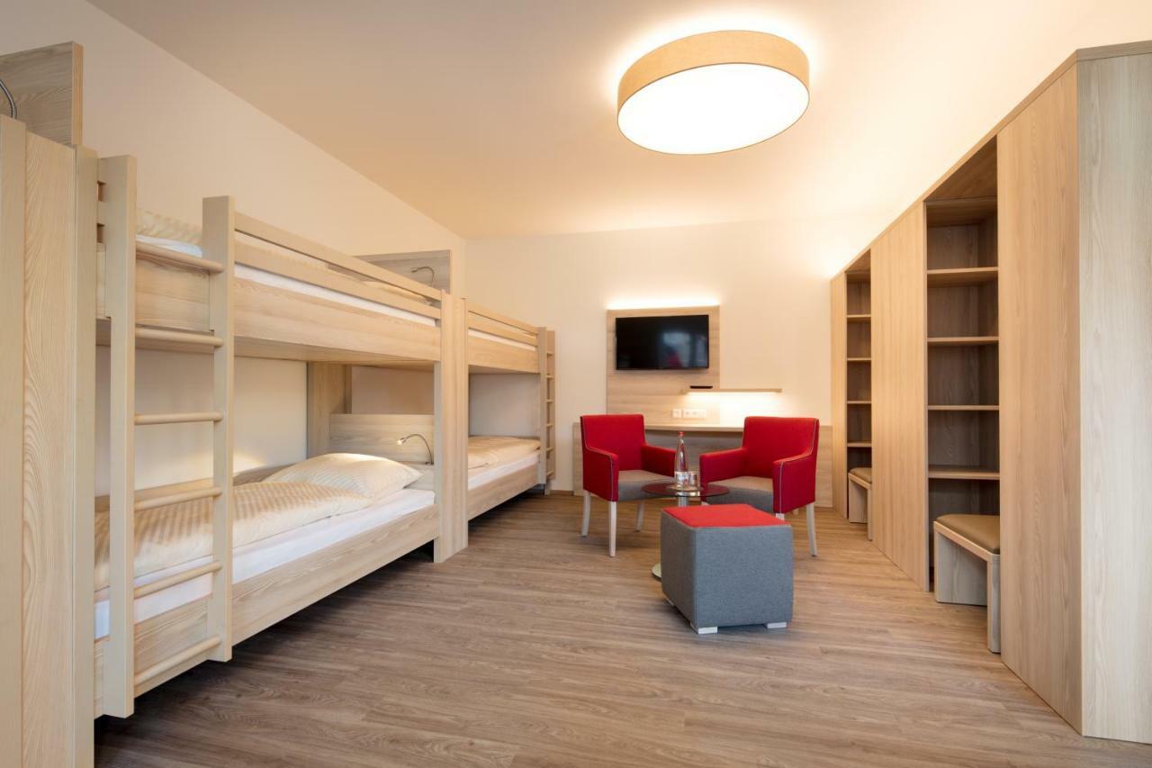 Hotel Gudrun Ридлинген Екстериор снимка